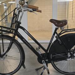 Zwarte damesfiets (sporto de luxe), segons s'ha informat a iLost