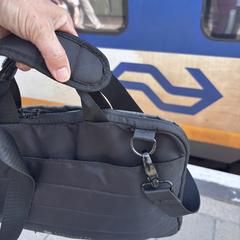 Tas in NS trein Amsterdam Zandvoort, as reported to iLost