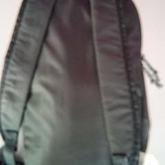 حقائب حمل وحقائب اليد LE NOUVEAU، كما تم الإبلاغ عنه بواسطة Twisto عبر iLost