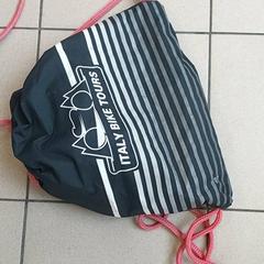 Taška - Turnzak, jak nahlášeno Centraal magazijn pomocí iLost