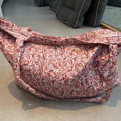 Roze tas, som rapporterats till iLost