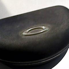 Des lunettes de soleil, a été signalé par SnowWorld Landgraaf utilisant iLost