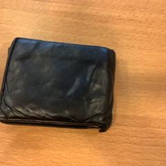 Portemonnee Boelen, amint azt Gemeente Amsterdam az iLost segítségével jelentette.