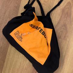 Poltsa, gisa salatu by GVB iLost erabiliz