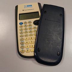 Calculatrice, a été signalé par Vrije Universiteit Amsterdam utilisant iLost