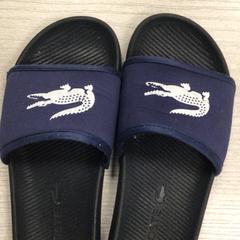 Chaussure & Claquettes, a été signalé par Hotel van der Valk Maastricht utilisant iLost