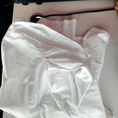 Blusa, segundo informou Twisto usando iLost