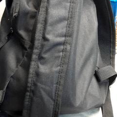 Sac à dos Zwart, a été signalé par Arriva Friesland / Groningen utilisant iLost