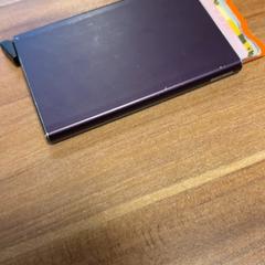 Držitel karty van Seggelen, jak nahlášeno Pathé Buitenhof pomocí iLost