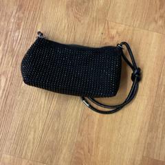 Väska, rapporterat av Het Amsterdamse Winterterras med iLost