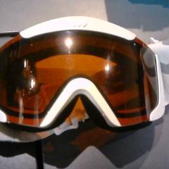 Skibril, amint azt SnowWorld Landgraaf az iLost segítségével jelentette.