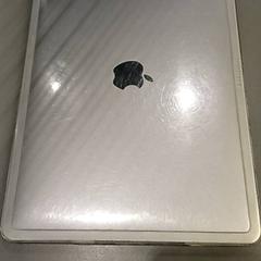 ماك بوك برو Onv : Luuk Rang، كما تم الإبلاغ عنه بواسطة Qbuzz GD Groningen HS عبر iLost