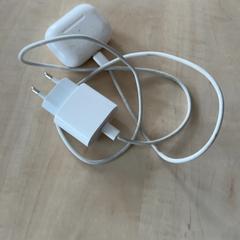 Airpod & iPad/iPhone lader, som rapportert av Blauwnet Zwolle ved bruk av iLost