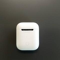 Eletrónica - Draadloze oortjes, como reportado por Centraal magazijn utilizando o iLost