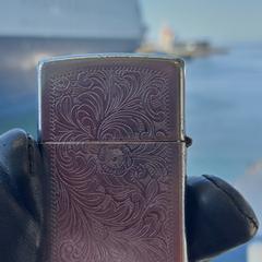 Old Engraved Zippo lighter, iLost에 보고됨