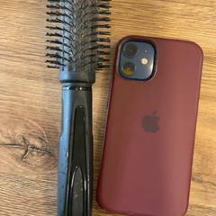 Mobile phone, as reported by MEININGER Hotel Marseille Centre la Joliette using iLost