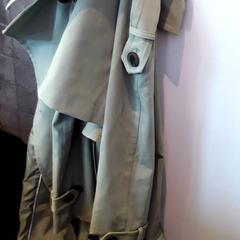 Kabát, ako bolo nahlásené EBS Tramplein pomocou iLost