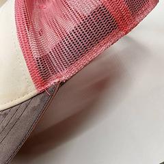 Cappellino da baseball, come riportato da IKEA Clermont Ferrand utilizzando iLost