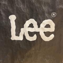 Purchase lee wrangler, as reported by Designer Outlet Roermond using iLost