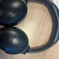 Słuchawki Bose, zgłoszono przez Pathé Arnhem przy użyciu iLost