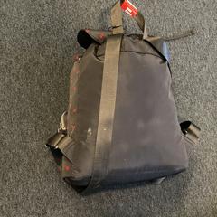 İLost kullanarak Breng Arnhem tarafından bildirildiği gibi Sırt çantası