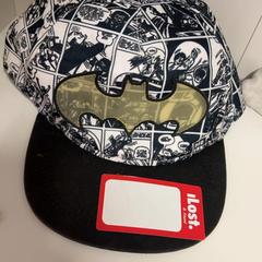 Petje Batman, come riportato da IKEA Utrecht utilizzando iLost