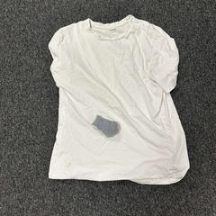 Skjorte & Sokker, som rapportert av DoubleTree by Hilton Rotterdam Centre ved bruk av iLost