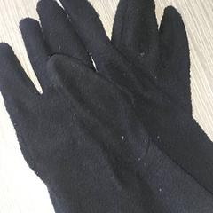 의류 -  Handschoenen, iLost를 사용하여 Centraal magazijn에 보고됨