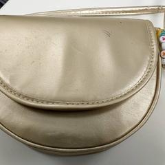 Sack - Goud handtasje - Madina, gemeldet von Centraal magazijn über iLost