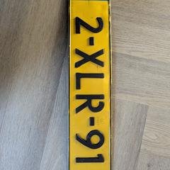 Kentekenplaat 2-XLR-91, iLost-i jakinarazi zaion moduan