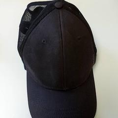 Kleding Pet, ako bolo nahlásené Centraal magazijn pomocou iLost