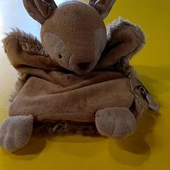 Ölelős pofon, amint azt IKEA Mulhouse az iLost segítségével jelentette.