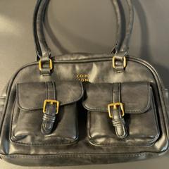 Bag, as reported by MEININGER Hotel Dresden Zentrum using iLost