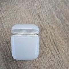 Pouzdro na airpods, jak nahlášeno EBS OV Poeldijk pomocí iLost