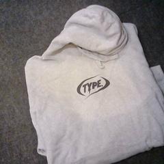 스웨터 & 후드티 Grijs, iLost를 사용하여 SnowWorld Landgraaf에 보고됨