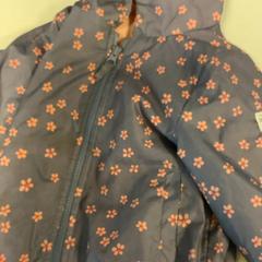 Chaqueta, segundo informou Artis usando iLost