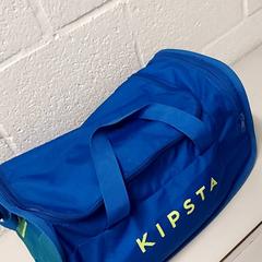 バッグ - sporttas - Gomes がiLostで Centraal magazijn によって報告されました