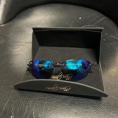 İLost kullanarak The Dominican tarafından bildirildiği gibi Gözlük