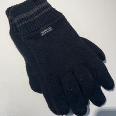 Handschuhe, gemeldet von IKEA Groningen über iLost