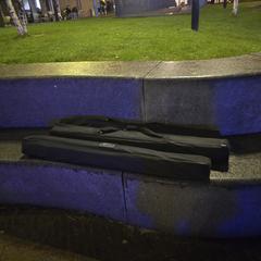 3x rol banners / scherm, som rapportert til iLost