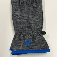 Kleding  - Handschoenen, a été signalé par Regio Oost-Vlaanderen utilisant iLost