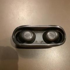 Jbl, a été signalé par MEININGER Hotel Brussels City Center utilisant iLost