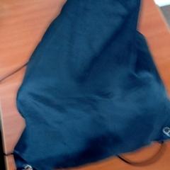 Torns zwart, segons ha informat Centraal magazijn mitjançant iLost