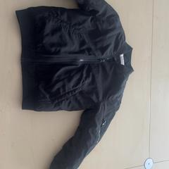 Jas, zoals gemeld door Schaatsbaan Rotterdam met iLost