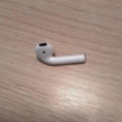 Slúchadlo Wit, ako bolo nahlásené Qbuzz Fryslân pomocou iLost