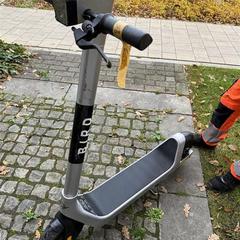 Scooter Elektrische Step, a été signalé par Gemeente Zonhoven utilisant iLost