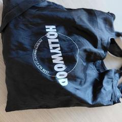 Poltsa zwart, gisa salatu by Regio Oost-Vlaanderen iLost erabiliz