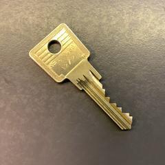 Key, as reported by Eindhoven Airport using iLost