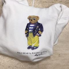 Sweter trui, zgłoszono przez Hotel van der Valk Maastricht przy użyciu iLost