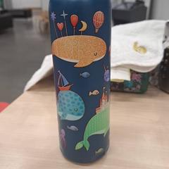 Üveg, amint azt IKEA Eindhoven az iLost segítségével jelentette.
